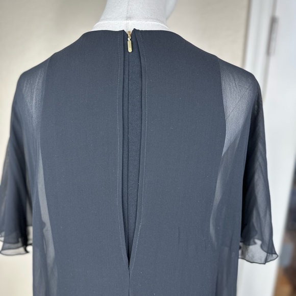 Trina Turk size 8 black silk jumpsuit with sheer cape - Picture 8 of 16